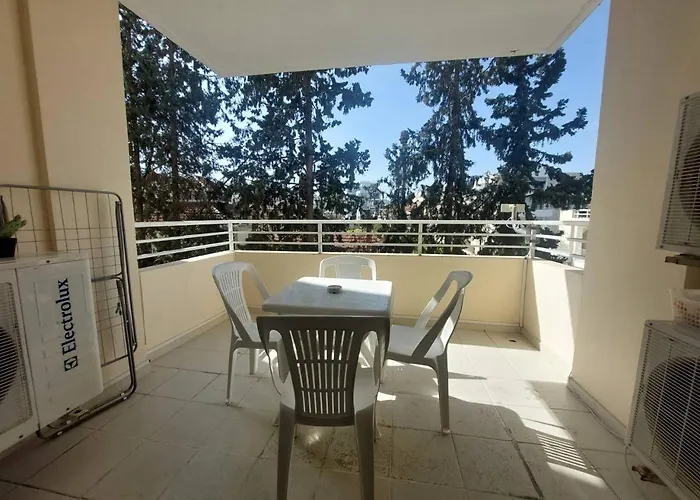 Апартаменты Sunny 2 Bedroom Center *