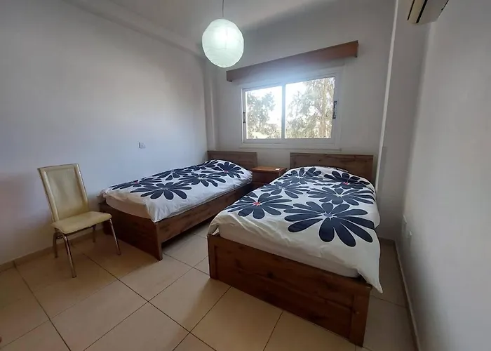 Sunny 2 Bedroom Center Διαμέρισμα